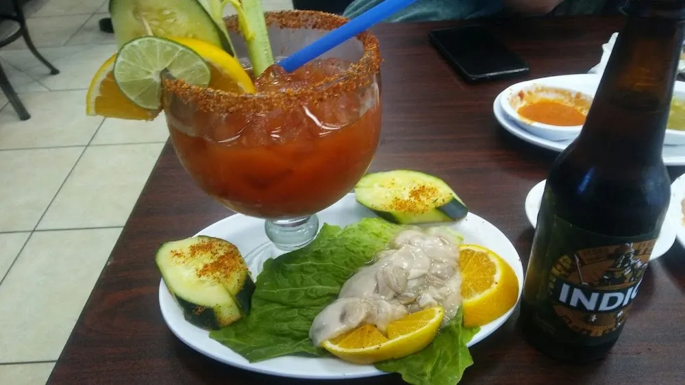 Michelada Con Ostiones